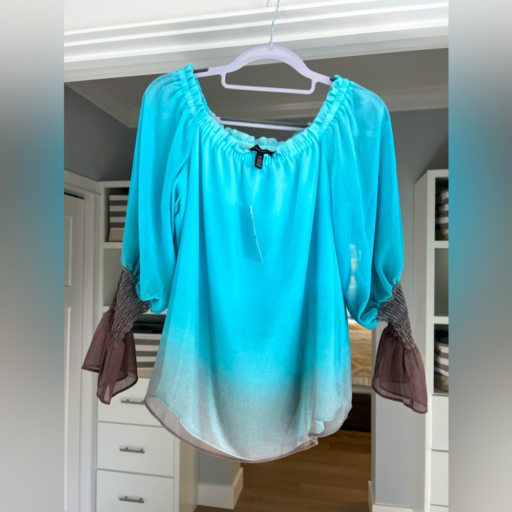White House Black Market top